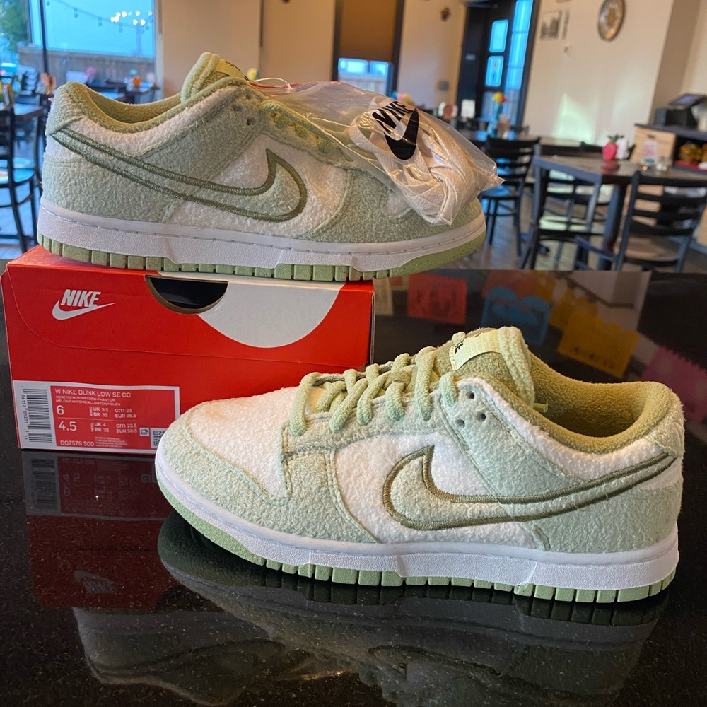 Nike Dunk low